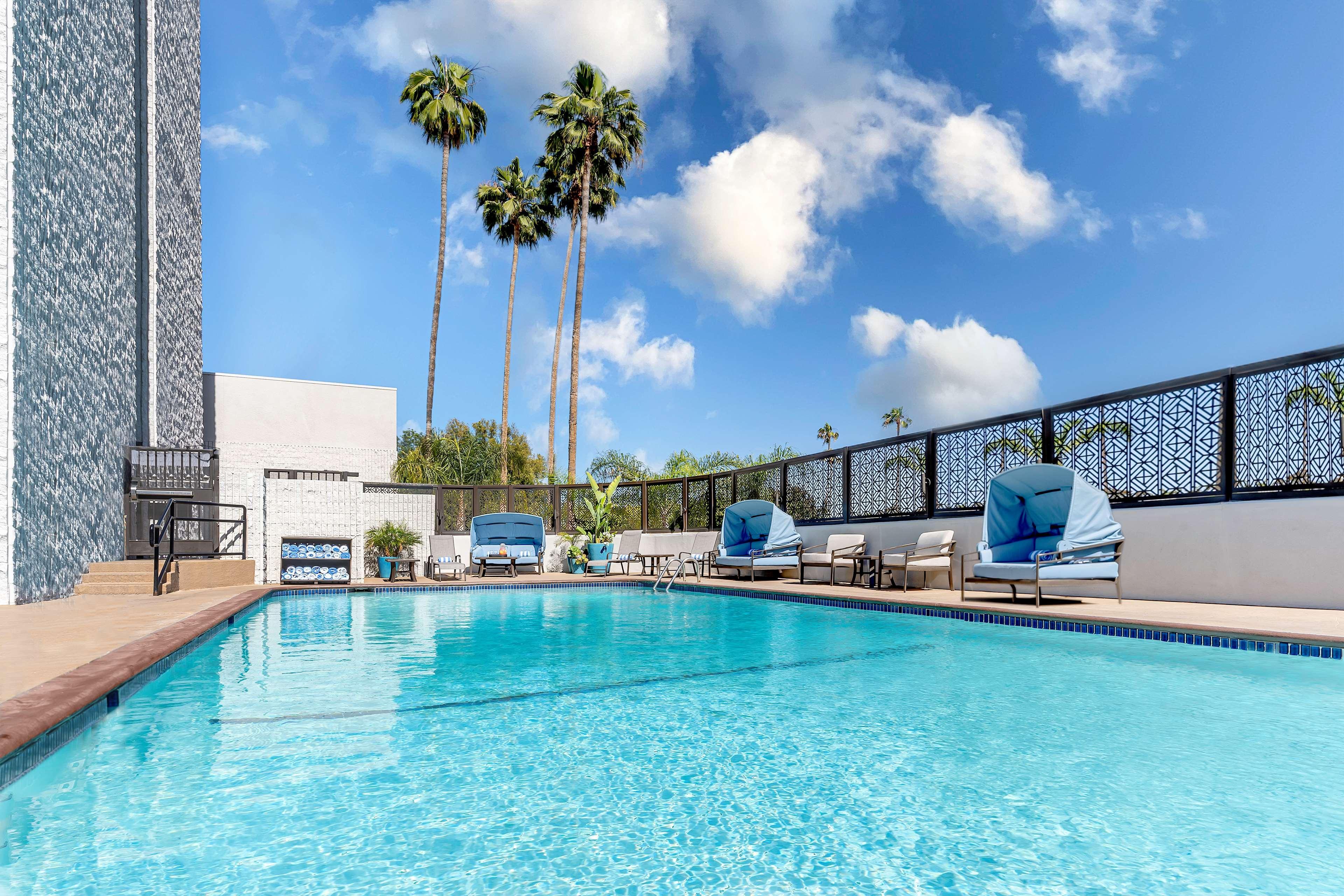 Hotel Hilton Pasadena Zewnętrze zdjęcie